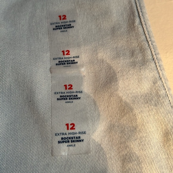 Extra High Rise Rockstar Super Skinny 360 Jeans - Picture 8 of 11